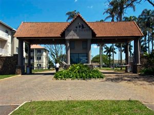 2 Bed Apartment in Manor Estates