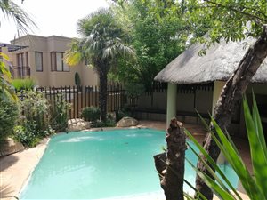 1 Bed Townhouse in Glenvista