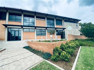 111 m² Commercial space in Tijger Valley and surrounds