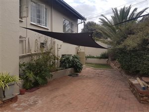 2 Bed Apartment in Northcliff
