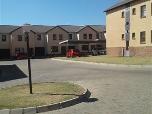 3 Bed Flat in Lydenburg