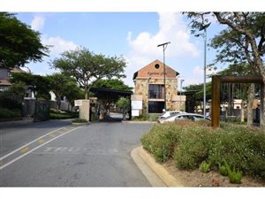3 Bed House in Kyalami Gardens