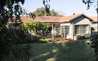 3 Bedroom House in Monument Park
