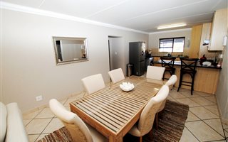 2 Bedroom Apartment in Paulshof
