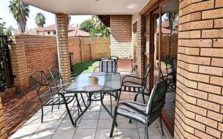 3 Bedroom House in Silver Lakes Golf Estate
