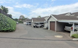 3 Bedroom Duplex in Pinetown Central