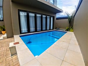 4 Bed House in Brackendowns