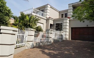 4 Bedroom Cluster in Featherbrooke Estate