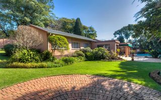 4 Bedroom House in Bramley Park