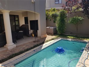 3 Bed Townhouse in Woodhill