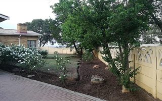 3 Bedroom House in Vanderbijlpark CE4
