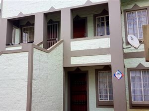 3 Bed Townhouse in Louis Trichardt