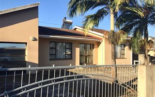 3 Bedroom House in Shakaville