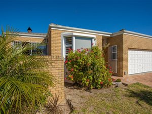 3 Bed Townhouse in The Crest