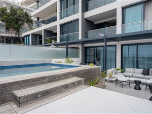 2 Bed Apartment in Sea Point