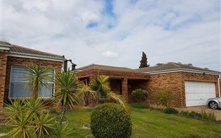 3 Bedroom Townhouse in Wellington North
