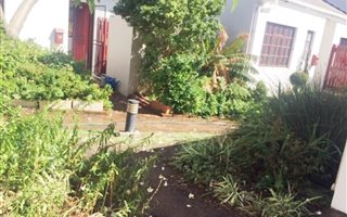 2 Bedroom House in Bizweni