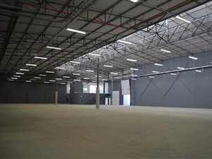 1318 m² Industrial space in Kosmosdal
