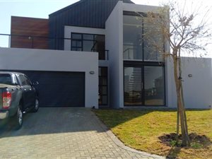 4 Bed House in The Hills