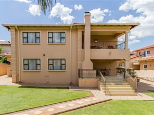 3 Bed House in Ruimsig