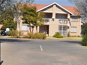 2 Bed Townhouse in Elarduspark