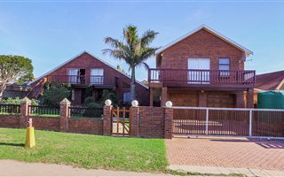 5 Bedroom House in Jeffreys Bay