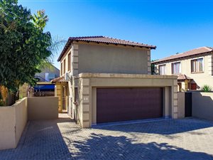 3 Bed Townhouse in Montana