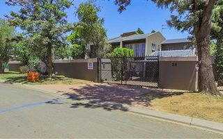 4 Bedroom House in Bassonia