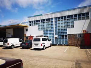 431 m² Office Space in Springfield Park