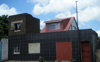 7 Bedroom House in Johannesburg Central and CBD