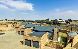 3 Bedroom Townhouse in Rayton