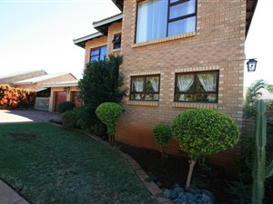 5 Bed Townhouse in Bela-Bela (Warmbaths)