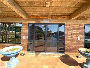 102 m² Office Space in Masons Mill