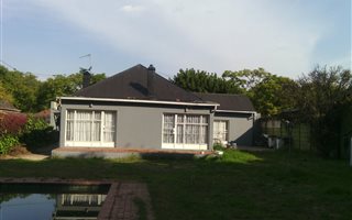 6 Bedroom House in Hatfield