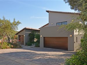 4 Bed House in North Riding