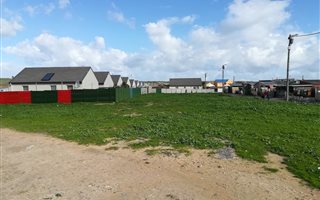 241 m² Land available in Macassar