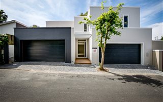 2 Bedroom House in Newlands