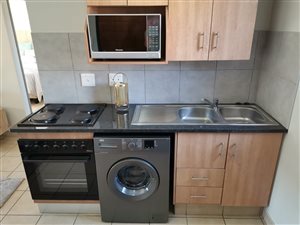 2 Bed Apartment in Aeroton