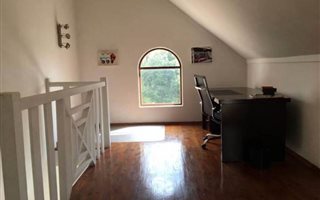 Loft in Waverley