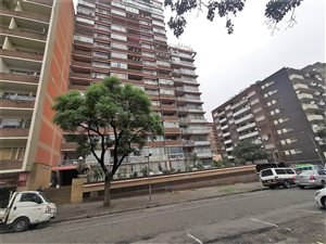1 Bed Apartment in Hillbrow