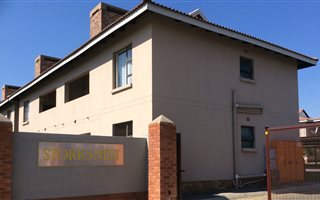 3 Bedroom Apartment in Albertsdal