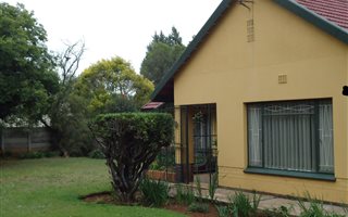3 Bedroom House in Meiringspark