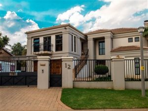 5 Bed House in Meyersdal