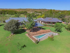 9000 m² Farm in Shere