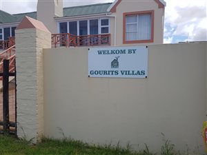 1 Bed Townhouse in Gouritsmond