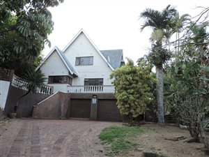 4 Bed House in Astra Park