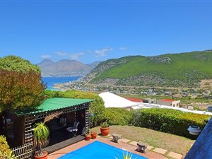 5 Bed House in Glencairn Heights