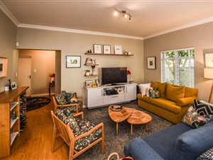 3 Bed House in Kensington B