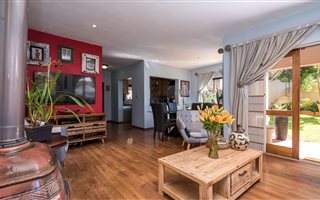 3 Bedroom House in Rivonia