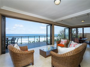 4 Bed House in Sheffield Beach